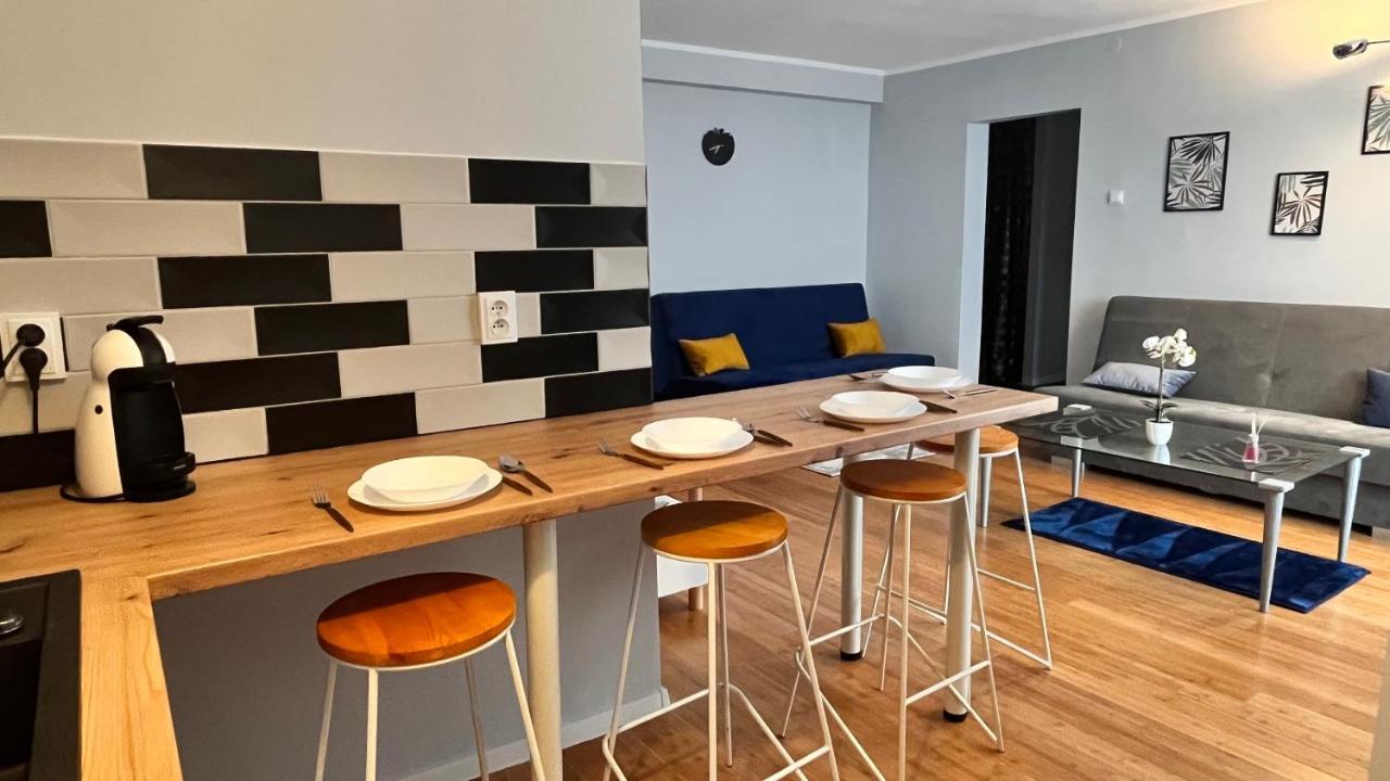 Apartament Z Widokiem Na Spodek Катовице Екстериор снимка