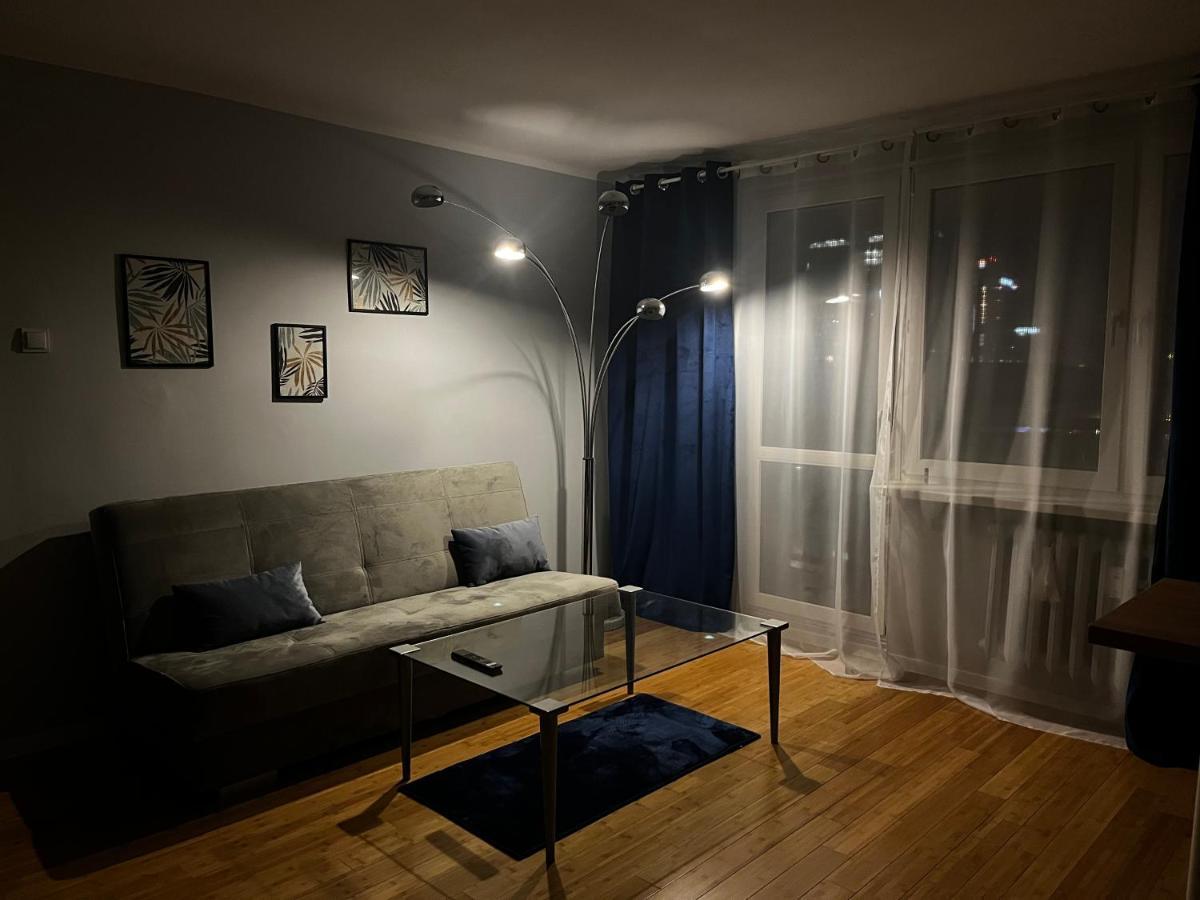 Apartament Z Widokiem Na Spodek Катовице Екстериор снимка