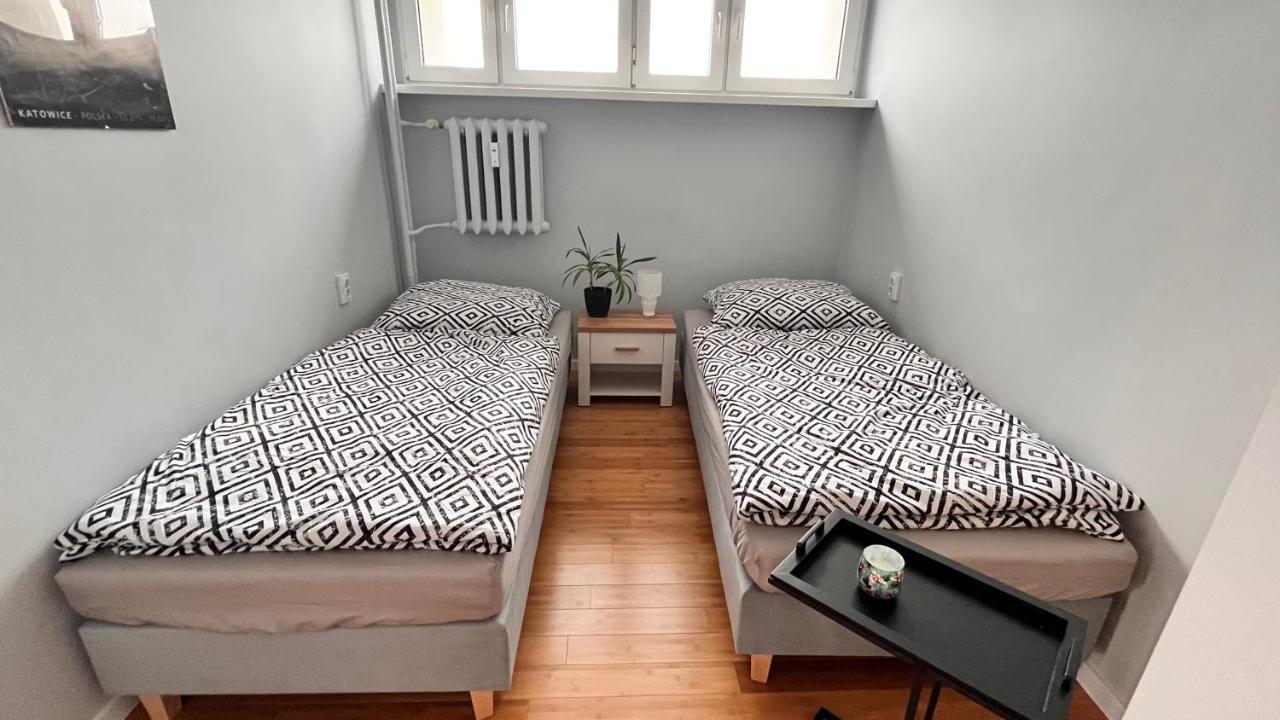 Apartament Z Widokiem Na Spodek Катовице Екстериор снимка